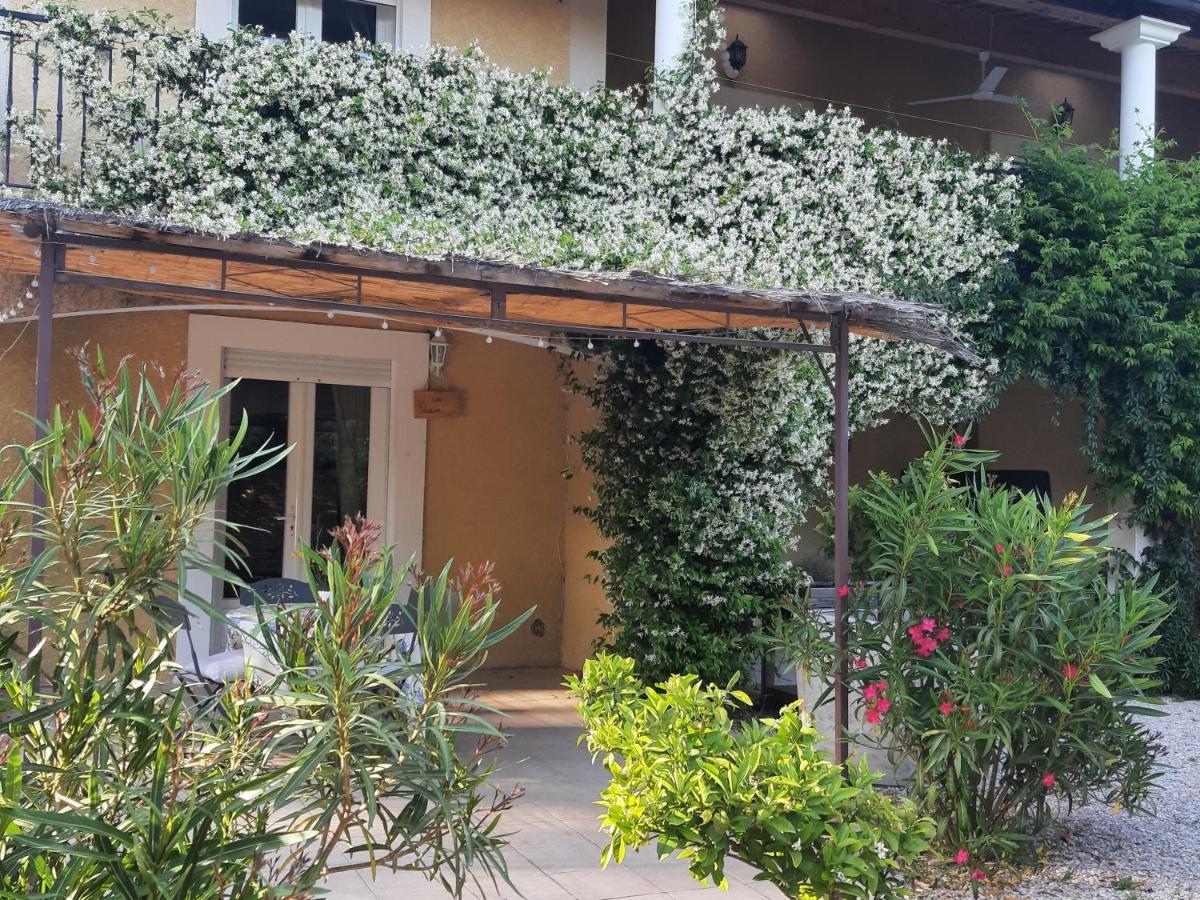 La Villa Jasmin Montauroux Exterior photo